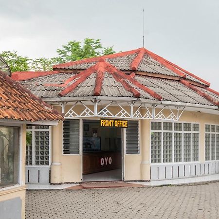 Super Oyo 2346 Hotel Padjadjaran 1 Тасикмалая Экстерьер фото